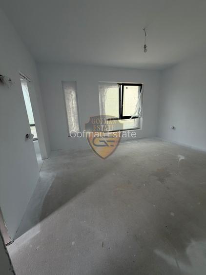 Casa de vanzare , 157 mp , Tomis Plus, terasa 15 mp, 2 locuri de parcare, teren - 4