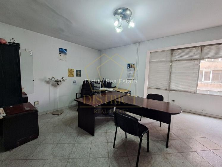Com 0% Apartament cu o camera, parcare in curte | Piata Victoriei - 2