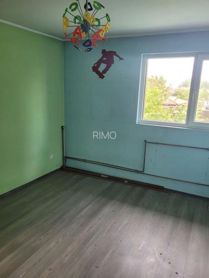 Vilă spațioasă S+P+1E+M | Chitila | Str. 8 Martie - 17