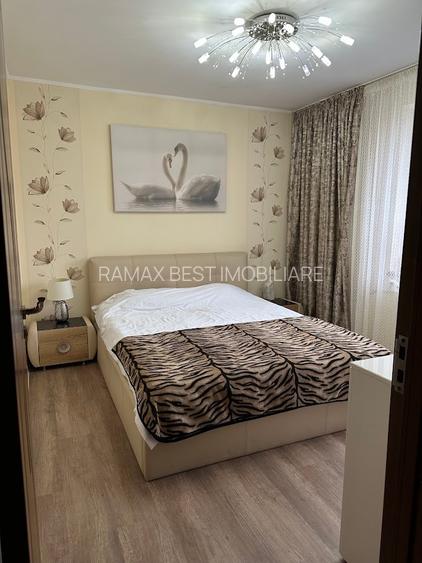 Trapezului, la metrou 1 Decembrie 1918, renovat complet, geam baie, centrala, - 2