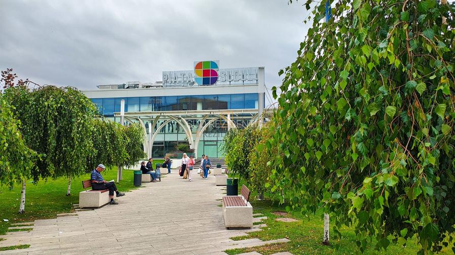 NOU! 3 camere, decomandat, acces imediat metrou Piata Sudului - 16