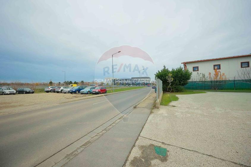 Spațiu de birou de închiriat în zona BBSO, cu dublu acces rutier - 21