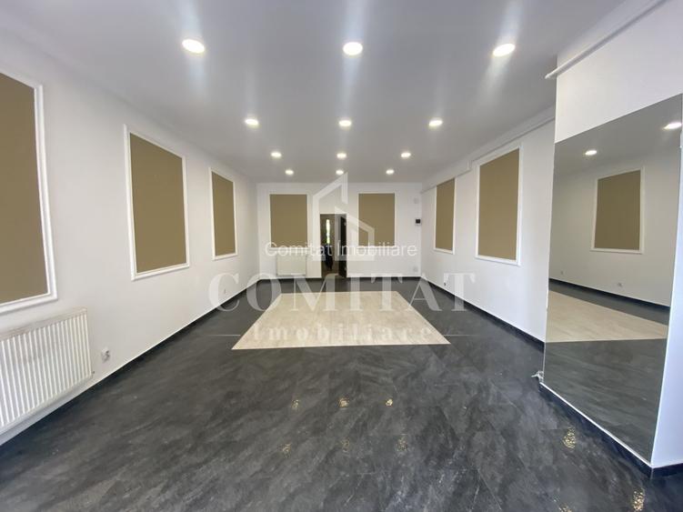 Spatiu comercial de vanzare | 43.5 mp | Complex Oașului - 3