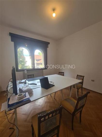 Plantelor, vila splendida cu 6 apartamente, curte, terase, garaj. - 7