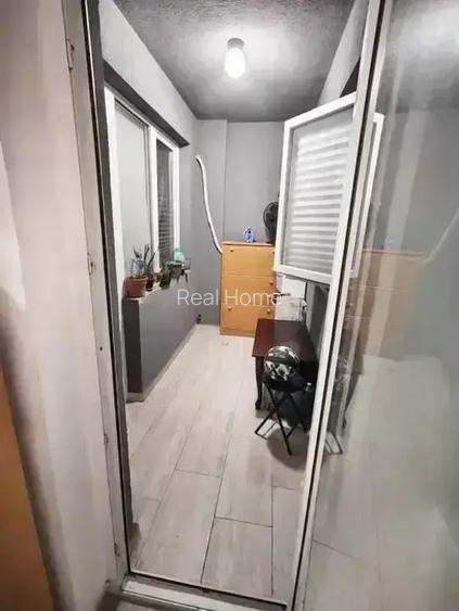 Garsoniera | mobilat | utilat | metrou 15 min | calorifere |centrala - 4