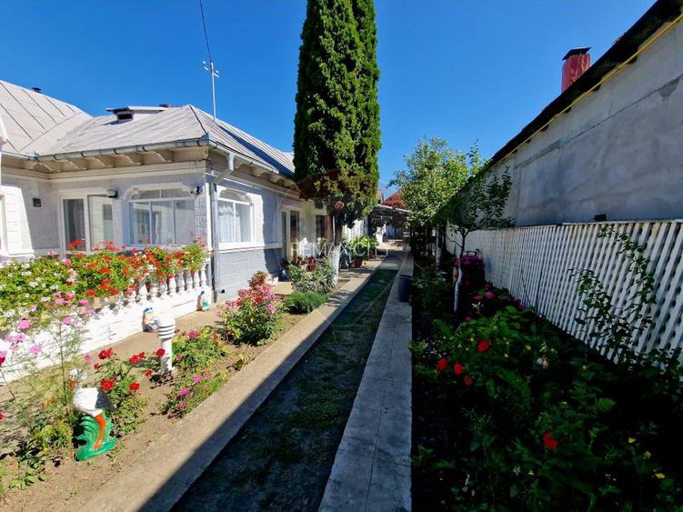 Vand sau schimb cu apartament  2 sau 3 camere si diferenta - 2