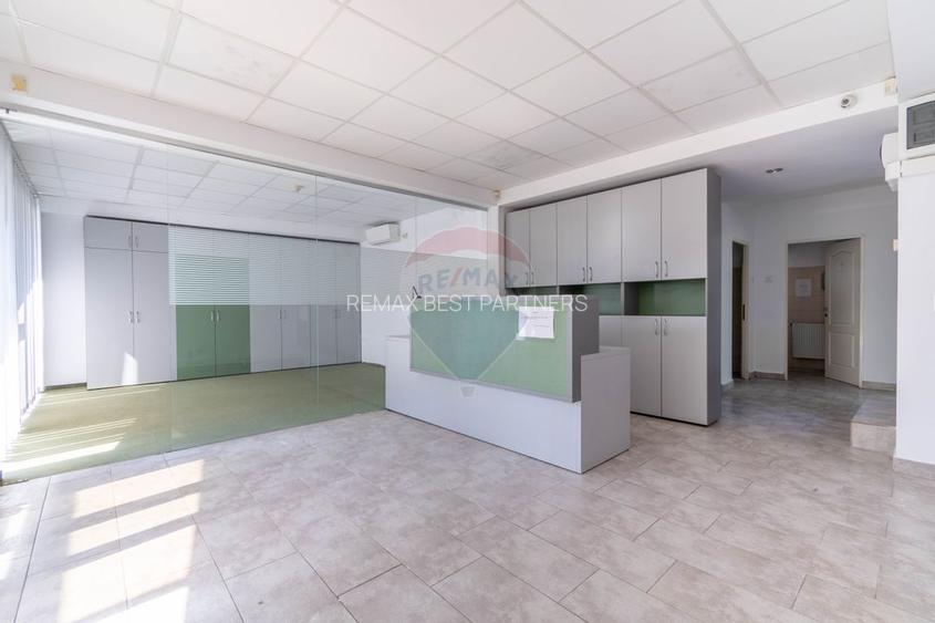 Casa cu 12 camere de inchiriat, Str. Traian - 4