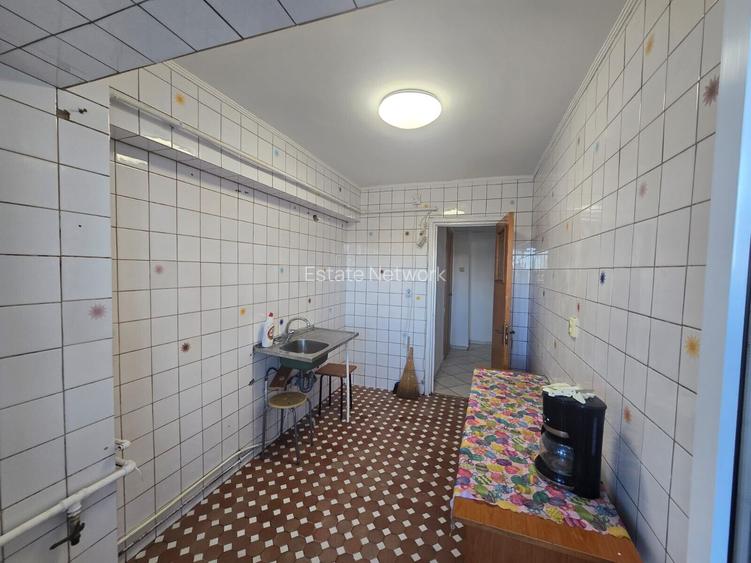 Vanzare 3 camere stradal Colentina nr 76 - 12