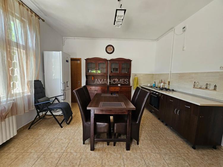 Casa eleganta cu tavane inalte si gradina superba - 5