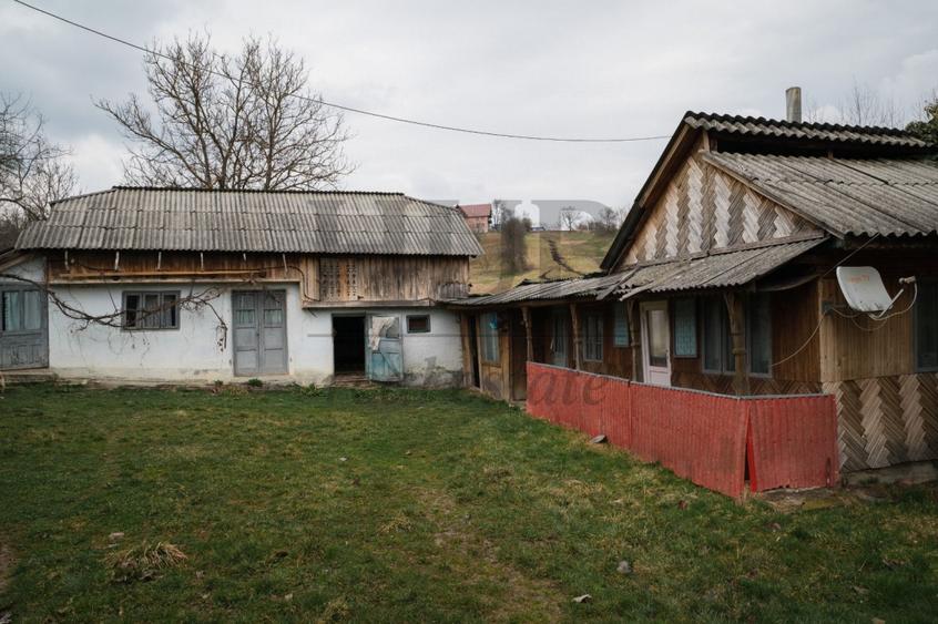 Casa de vanzare -strugari-bacau