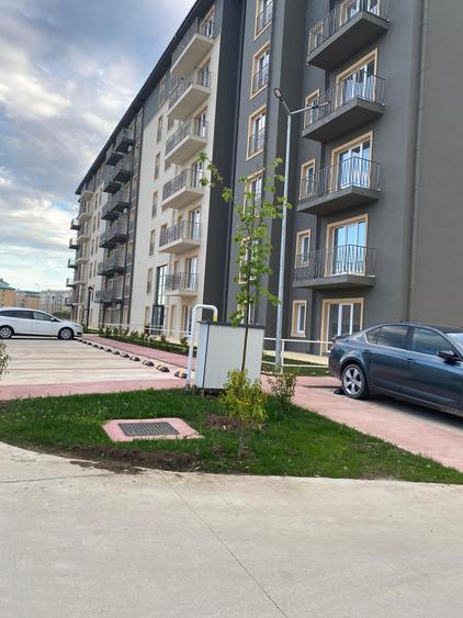 COSMOPOLIS VANZARE 2 CAMERE