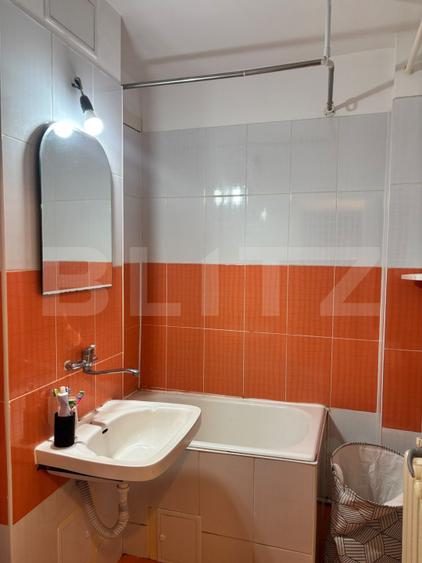 Garsonieră cu balcon, etaj intermediar, centrală proprie, 24 mp –zona Expo