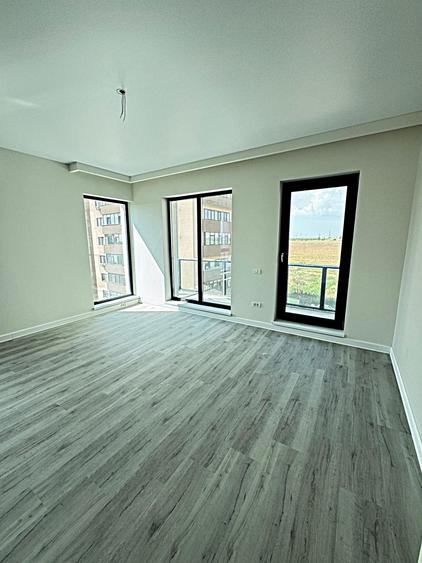 Apartament cu 2 camere si loc parcare de vanzare in Tomis Plus, comision 0%