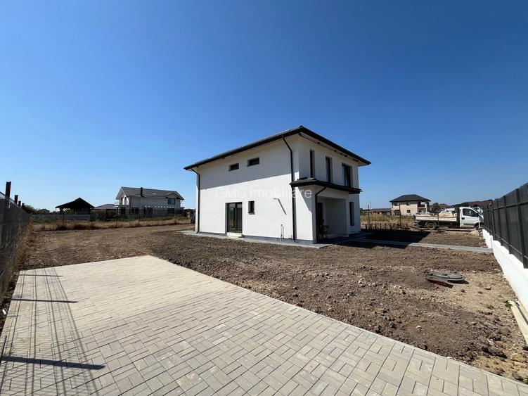 Casa la cheie - 163mp utili + teren 704 mp - cel mai mare din zona - 28