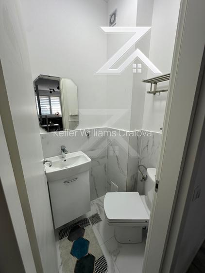 Hai sa inchiriezi apartament cu 3 camere si gradina, Happy 3 - 11