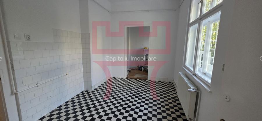 Apartament  nemobilat sau birou in casa 160mp zona Emil Isac - 22