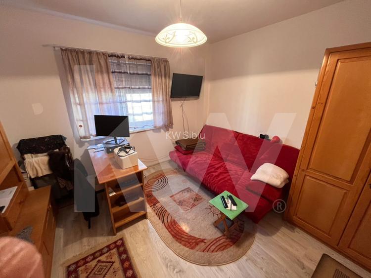 Apartament cu 4 camere mobilat utilat in Vasile Aaron 81 mp - 11