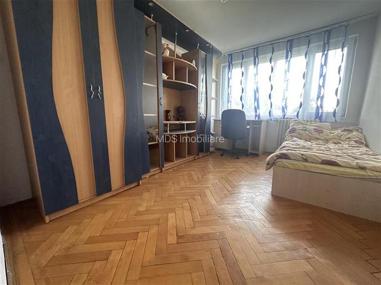 3 camere 65 mp utili la etaj intermediar, mobilat si utilat - 5