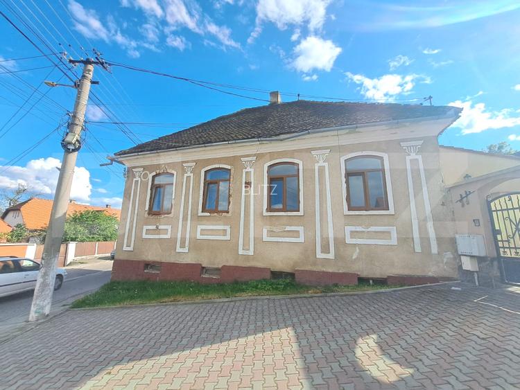 Casă ideală pentru locuință sau investitie, 57 mp, zona Codlea - 2