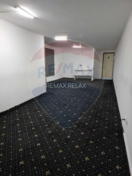 Spațiu de birouri/comercial de 45mp de închiriat în zona Nicolina - 2