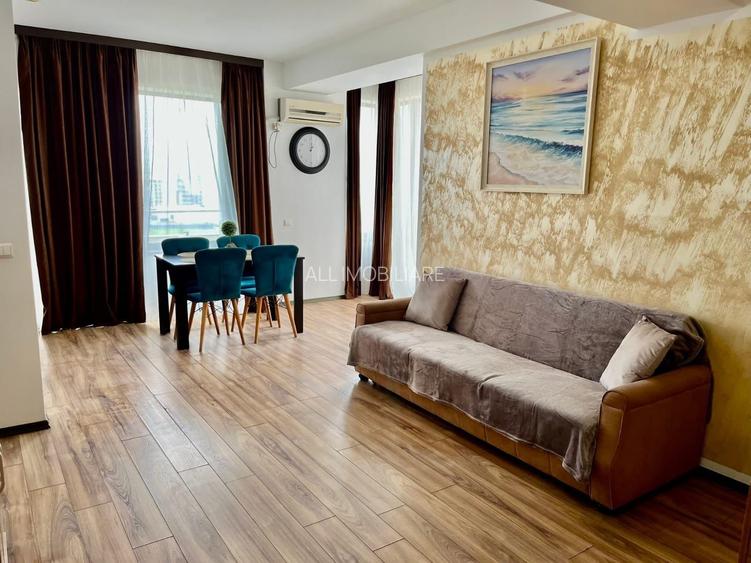 Penthouse spectaculos Mamaia Summerland - 2