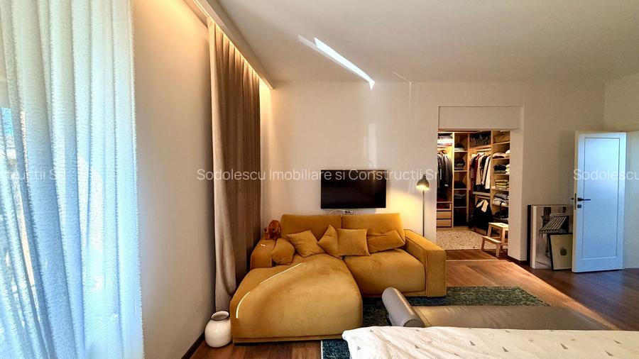 CASA CU TEREN GENEROS - 2