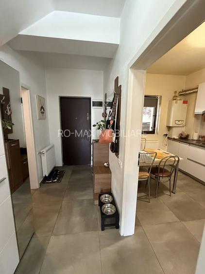 Casă înșiruită complet mobilată + curte+ 2 parcari în complex inchis! - 21