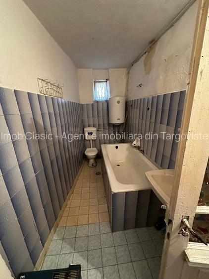 Vânzare proprietate - Casă tip conac, teren și anexă, într-un cadru natural spec - 4