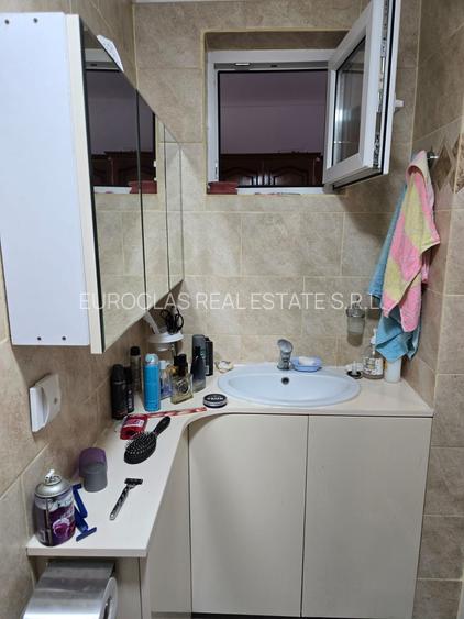 Casa de vanzare -CAPITOL - 112.000 euro ( COD E2+E7) - 7
