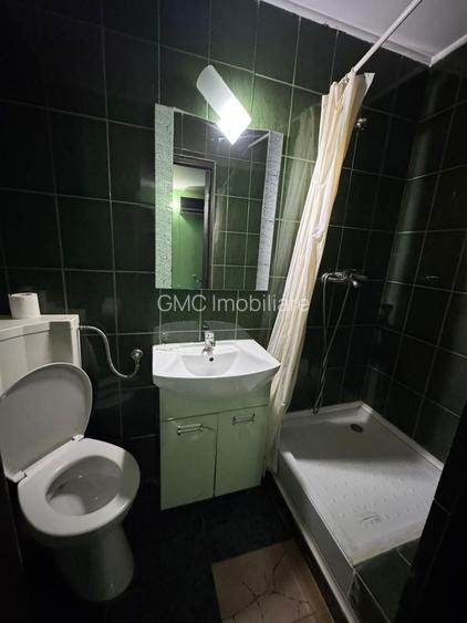 Hotel de inchiriat, 25 camere, 25 bai, receptie,T719 - 6