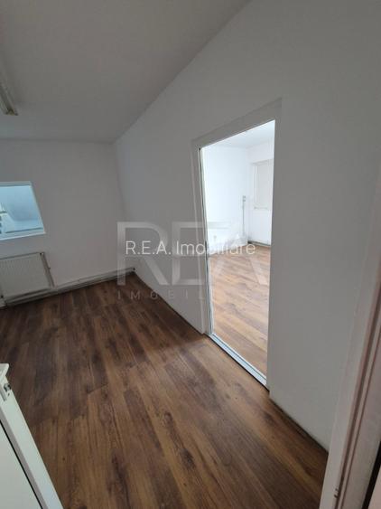 Hala 650 mp Oxigenului - platforma manevra tiruri 770 mp - 4