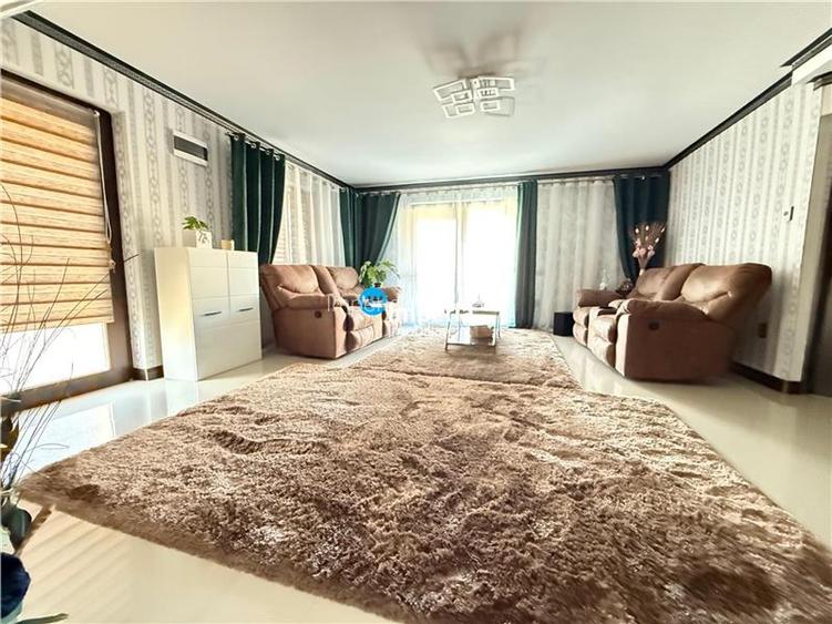 Vila 4 cam. 650 teren, regie proprie, garaj, beci, vedere lac Iezareni - 3