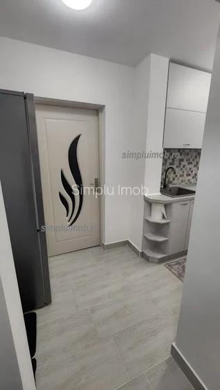 Decomandat 2 camere renovat complet Mega Mall - 5