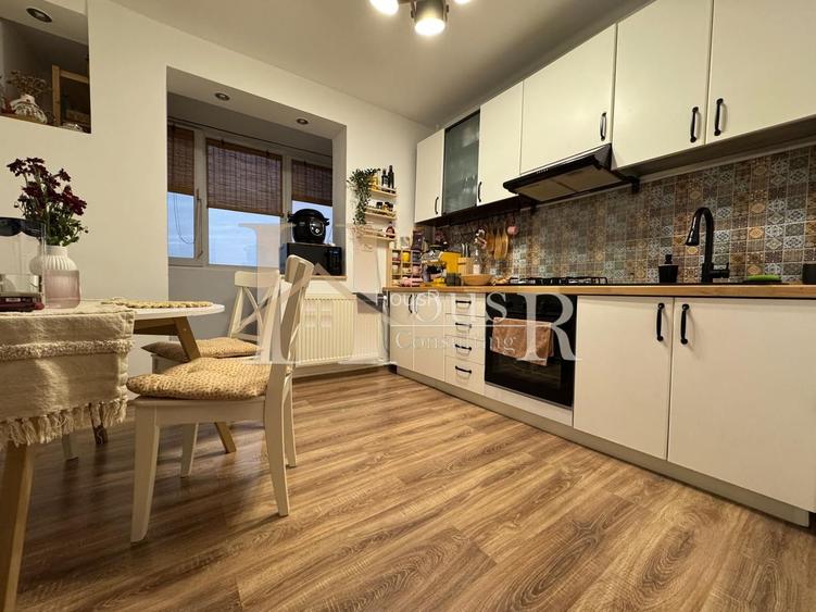 Priveliste Deosebita.Centrala proprie.Bloc Izolat - 5