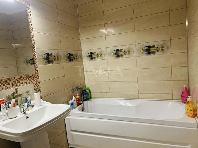 Apartament 3 camere, mobilat și utilat, doua balcoane, parcare. - 8