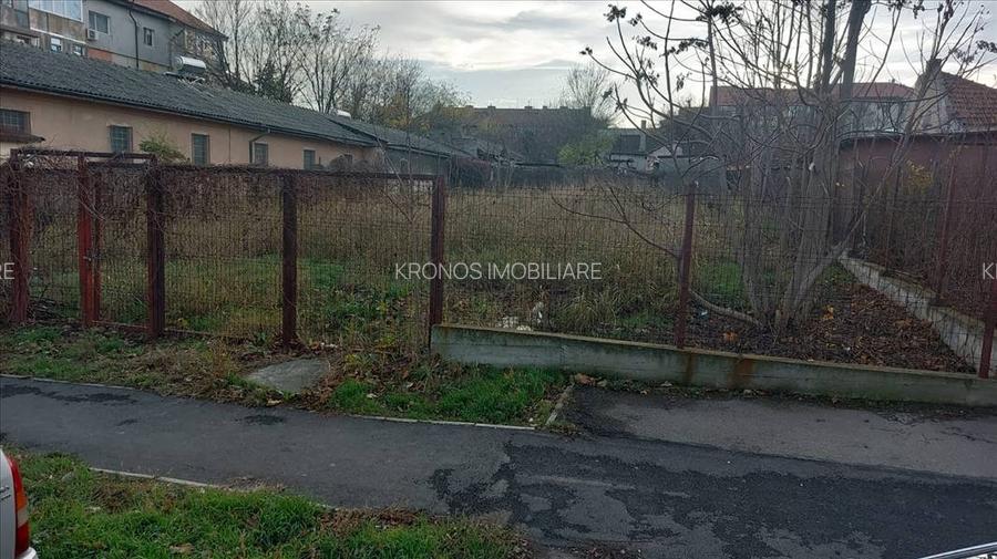 TECHIRGHIOL - CENTRU PRIMARIE TEREN 760 MP. IDEAL  PENSIUNE, BLOC, URBANISM P+2 - 4