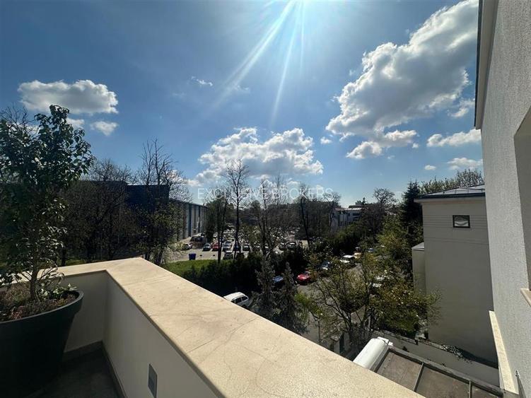 Vanzare SMART HOME Villa D+P+1+M   Primaverii - 24