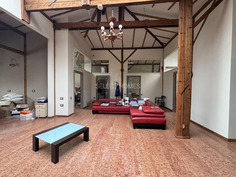 Vila istorica de vanzare in zona *Unirii* | 21 camere | curte, garaj - 48