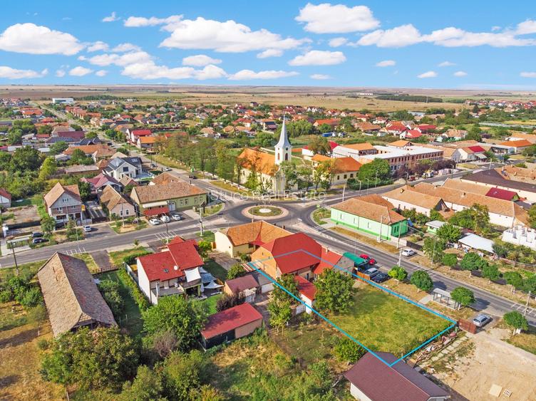 Casă de vânzare în centrul satului Dudeștii Noi - 4