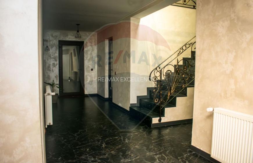 Casă / Vilă cu 5 camere de vânzare - 29