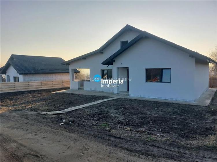 Casă nouă Dumești, 4 dormitoare, teren 500 mp Comision 0% - 2