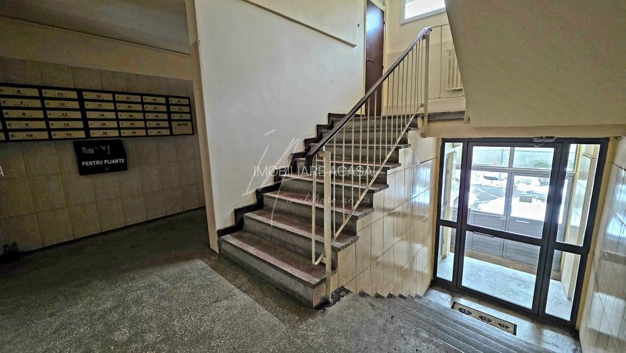 Cerere mare, oferta mica. Apartament 3 camere, Monitorul Oficial - 18