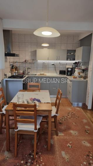 Casa P+1 , zona Muzeul Satului - 11