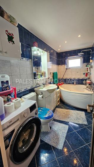 Apartament 3 camere decomandat zona Judetean,mobilat,122500 Euro - 8