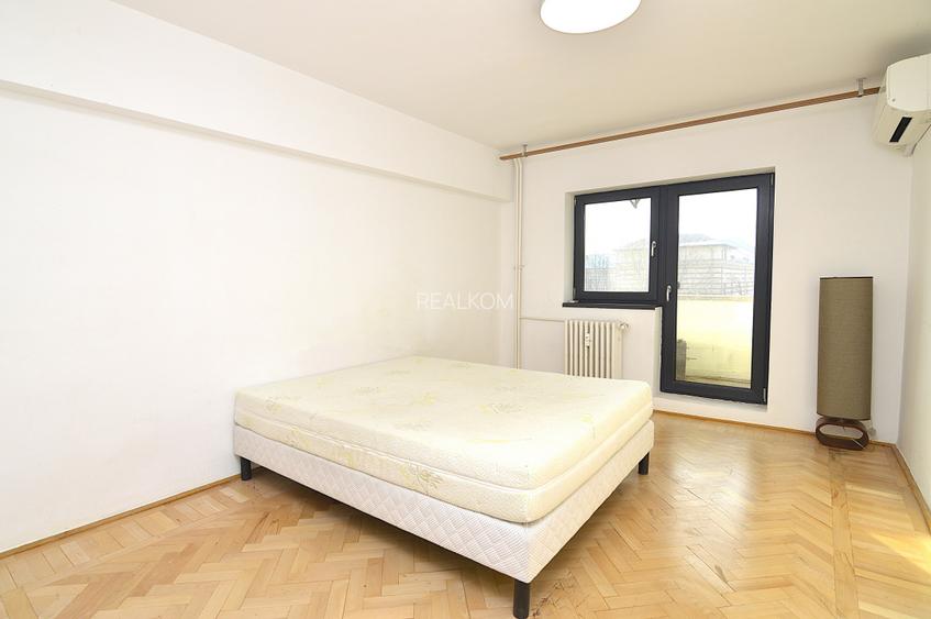 VANZARE APARTAMENT 3 CAMERE UNIRII – RADU VODA - 17