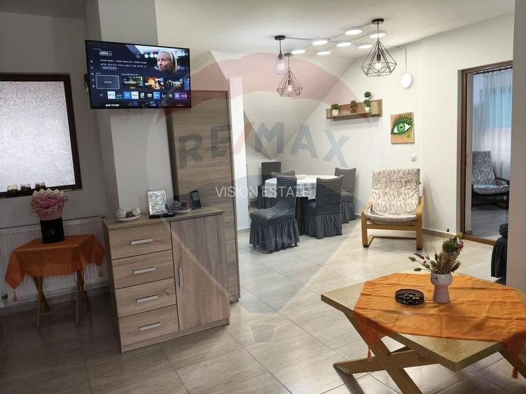 Apartament cu 3 camere de închiriat în zona Craiovita Noua - 2