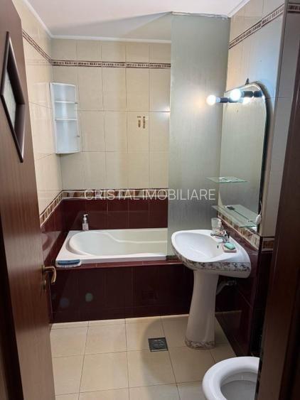 Apartament 3 camere de inchiriat, centrala proprie, Drumul Sarii - 11