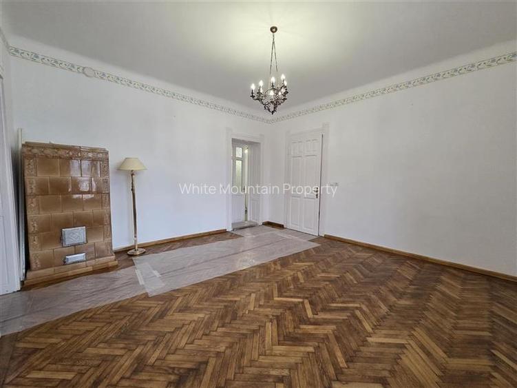 Birou superb renovat in Centrul Istoric Brasov - 14