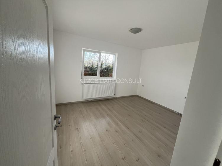 Glina stadion casa parter 4 camere - 60