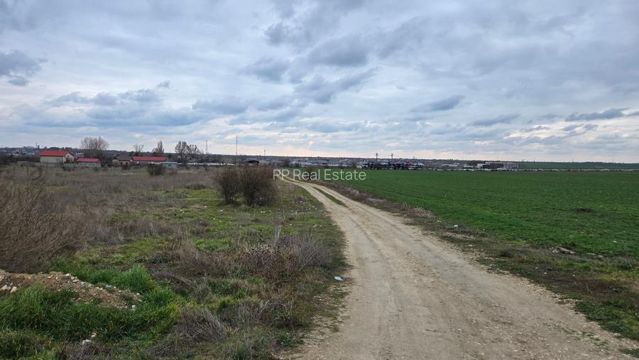 Loc Agigea / Judetul Cta /Teren intravilan 500 mp cu o deschidere stradala 16 ml - 13